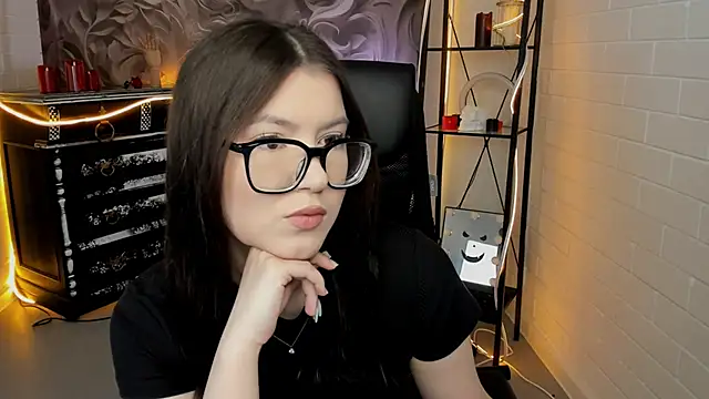 JennyGibson online show from 06/15/26, 11:45