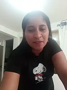 Snapshot of SofiaMendez1_ chatting on 06/11/26, 04:05 SofiaMendez1 online show from 06/11/26, 04:05