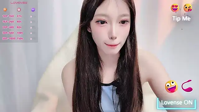 Snapshot of luckyuyu66 chatting on 04/09/26, 01:38 luckyuyu66 online show from 04/09/26, 01:38