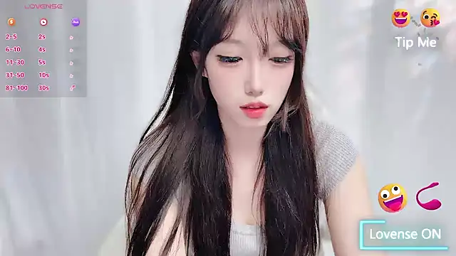 Snapshot of luckyuyu66 chatting on 04/10/26, 01:27 luckyuyu66 online show from 04/10/26, 01:27