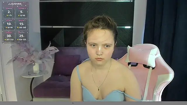 Snapshot of Nika_Vibe chatting on 06/07/26, 02:48 Nika Vibe online show from 06/07/26, 02:48
