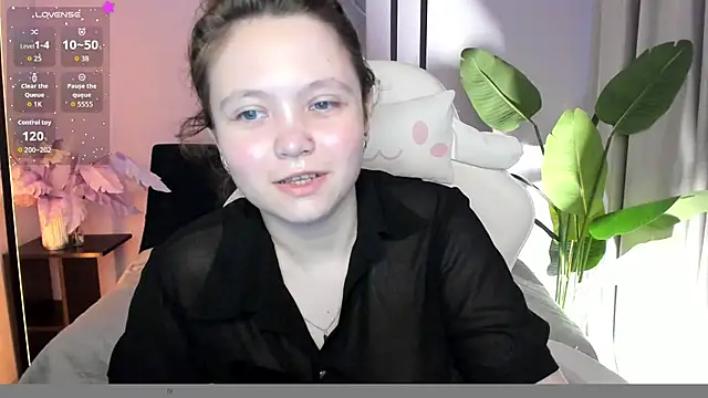 Snapshot of Nika_Vibe chatting on 06/11/26, 01:38 Nika Vibe online show from 06/11/26, 01:38
