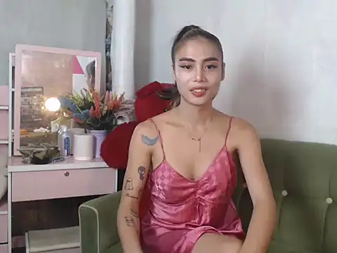 Martha4you online show from 04/28/26, 07:19