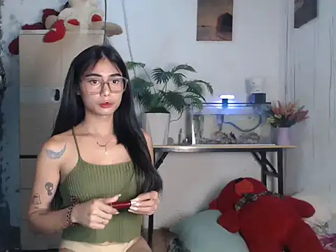 Martha4you online show from 06/17/26, 02:29