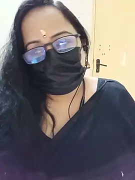 Snapshot of monisha_cam chatting on 06/12/26, 09:19 monisha cam online show from 06/12/26, 09:19