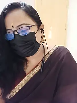 Snapshot of monisha_cam chatting on 06/14/26, 06:26 monisha cam online show from 06/14/26, 06:26