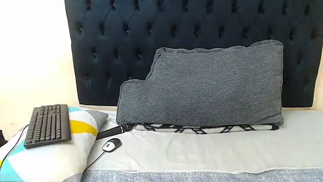 SexiestChoc online show from 05/20/26, 03:18