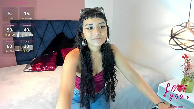 Hanna Clark   online show from 07/04/26, 11:49