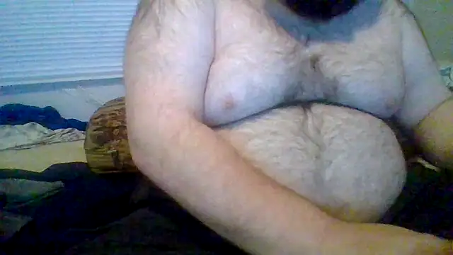 Snapshot of TBFL0204 chatting on 05/20/26, 04:40 TBFL0204 online show from 05/20/26, 04:40