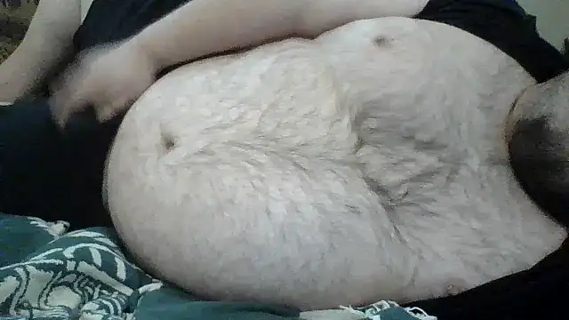 Snapshot of TBFL0204 chatting on 07/09/26, 02:43 TBFL0204 online show from 07/09/26, 02:43