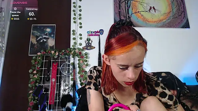 Snapshot of Lexxii_hot_col chatting on 06/09/26, 08:42 Lexxii hot col online show from 06/09/26, 08:42