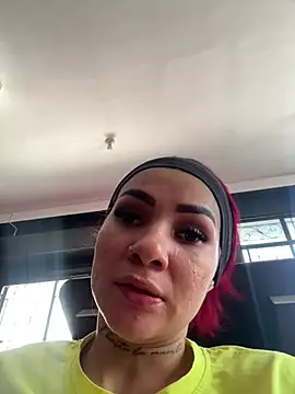 gisellove01 online show from 06/27/26, 04:12