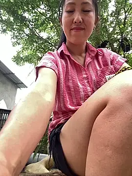 Huonglyna online show from 05/21/26, 03:35