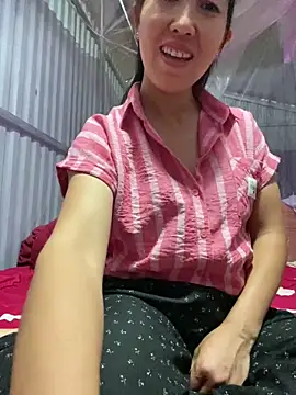 Huonglyna online show from 06/20/26, 05:10