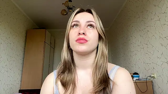 SpringSummers online show from 05/28/26, 07:16