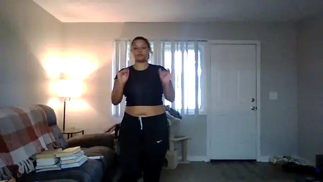 madzbailey online show from 06/21/26, 10:56