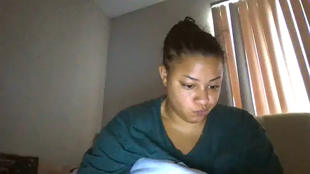 madzbailey online show from 07/25/26, 01:41