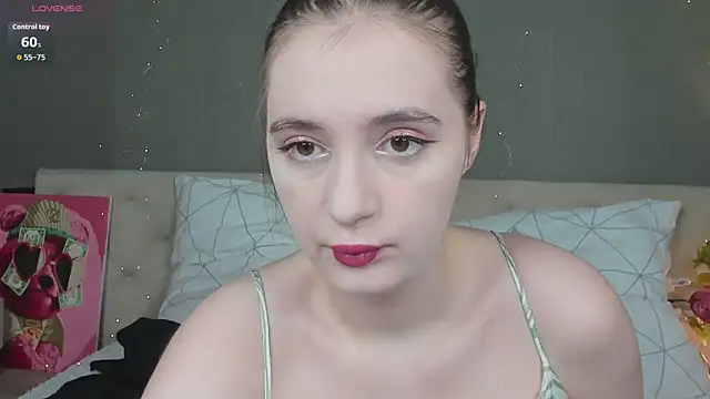 Amy-Desiree online show from 07/19/26, 01:31