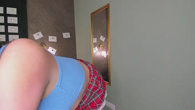 Sinful-Kittyyy online show from 06/11/26, 10:02
