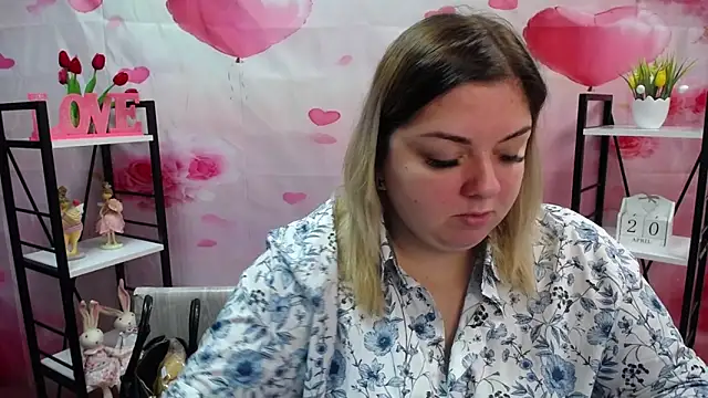 AdelinaMaster online show from 04/20/26, 05:05