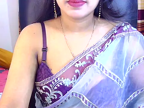 Noor Zarin online show from 05/15/26, 07:32