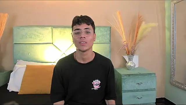 DannTaylor online show from 07/11/26, 08:33