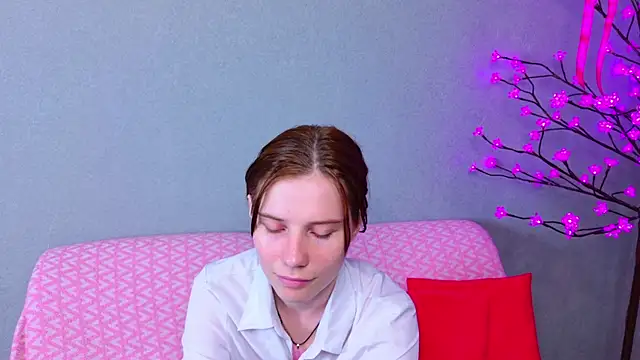 CleoBloom  online show from 07/10/26, 03:11