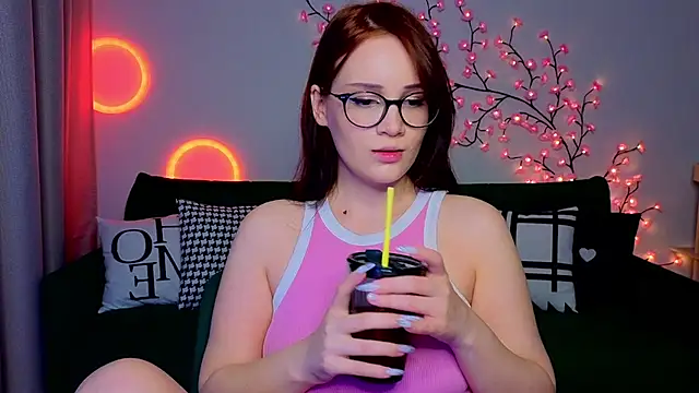 AdaEvanss online show from 07/03/26, 06:58