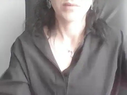 Snapshot of sara_41 chatting on 05/01/26, 09:58 sara 41 online show from 05/01/26, 09:58