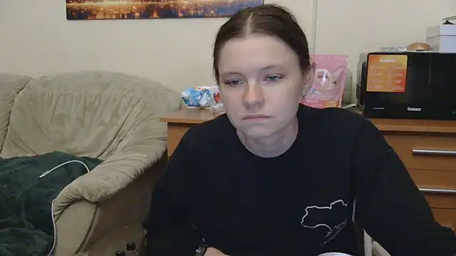 JessicaHolland1 online show from 05/29/26, 06:39