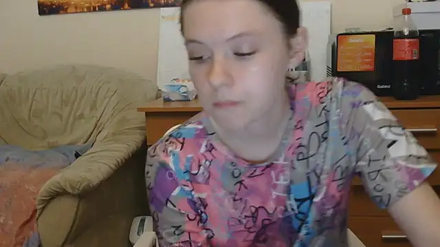 JessicaHolland1 online show from 06/13/26, 06:39