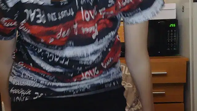 JessicaHolland1 online show from 07/11/26, 06:21