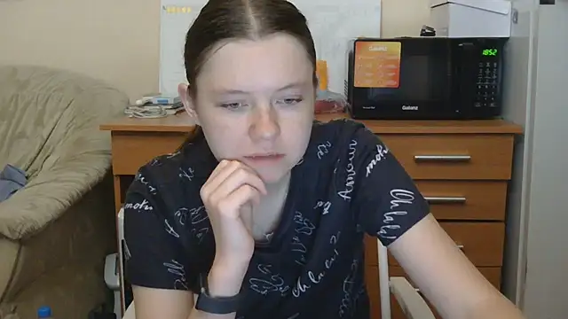 JessicaHolland1 online show from 07/26/26, 06:04
