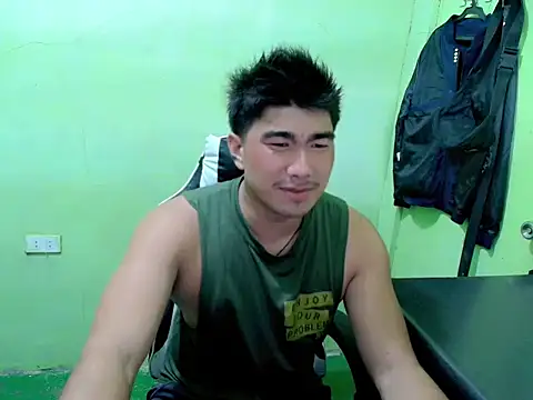 Snapshot of Hunkfireman chatting on 05/25/26, 01:44 Hunkfireman online show from 05/25/26, 01:44