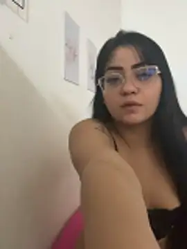 Snapshot of stefanny699 chatting on 06/17/26, 03:42 stefanny699 online show from 06/17/26, 03:42
