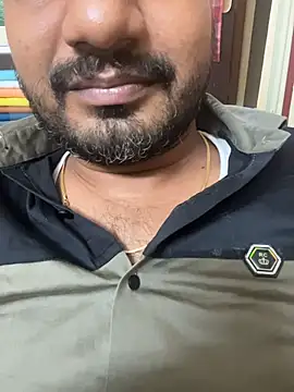 Snapshot of Rahul_the_playboy chatting on 07/03/26, 11:22 Rahul the playboy online show from 07/03/26, 11:22