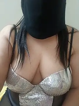 Snapshot of Amira_Egypt chatting on 05/30/26, 08:28 Amira Egypt online show from 05/30/26, 08:28