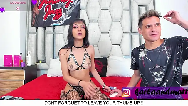 Snapshot of karlaandmatt chatting on 04/18/26, 10:52 karlaandmatt online show from 04/18/26, 10:52