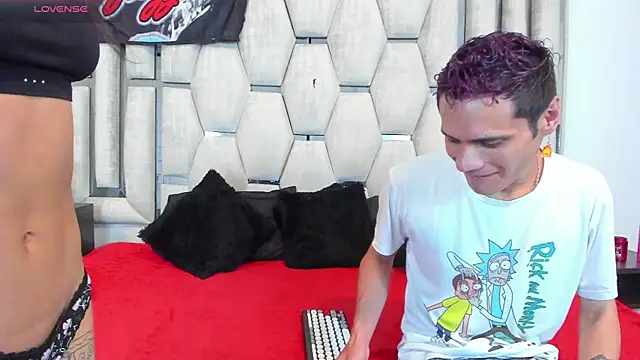 karlaandmatt online show from 06/28/26, 01:44