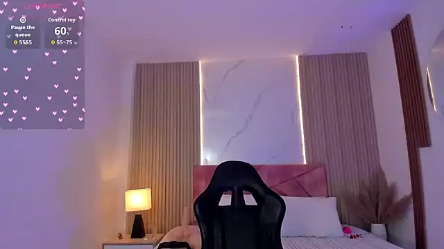 clairemillerx online show from 06/23/26, 02:04