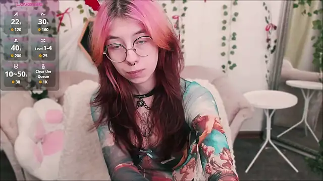 Alice Nyx online show from 06/13/26, 08:40