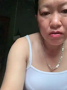 candy-beo online show from 05/18/26, 10:59