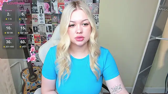 AmeliePeach online show from 05/29/26, 08:23