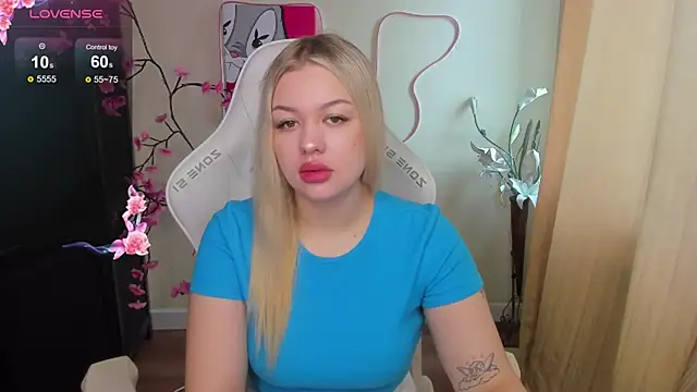 AmeliePeach online show from 05/31/26, 02:20