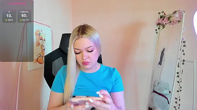 AmeliePeach online show from 06/01/26, 02:57