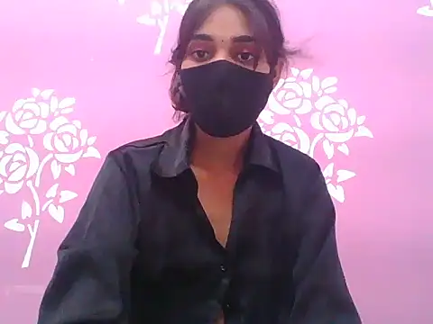 Shanaya xo online show from 07/24/26, 04:49