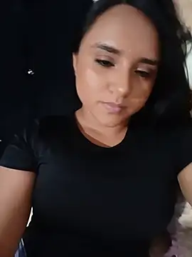 Snapshot of Valentina_Narvaez chatting on 05/31/26, 10:22 Valentina Narvaez online show from 05/31/26, 10:22