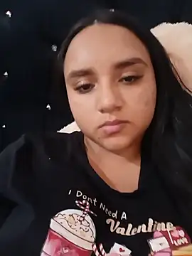 Snapshot of Valentina_Narvaez chatting on 06/12/26, 08:08 Valentina Narvaez online show from 06/12/26, 08:08