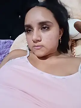 Valentina Narvaez online show from 06/17/26, 06:20
