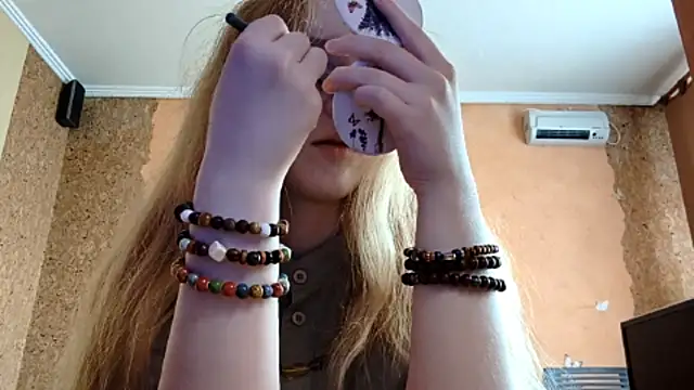 KateVibe 01 online show from 04/30/26, 11:09